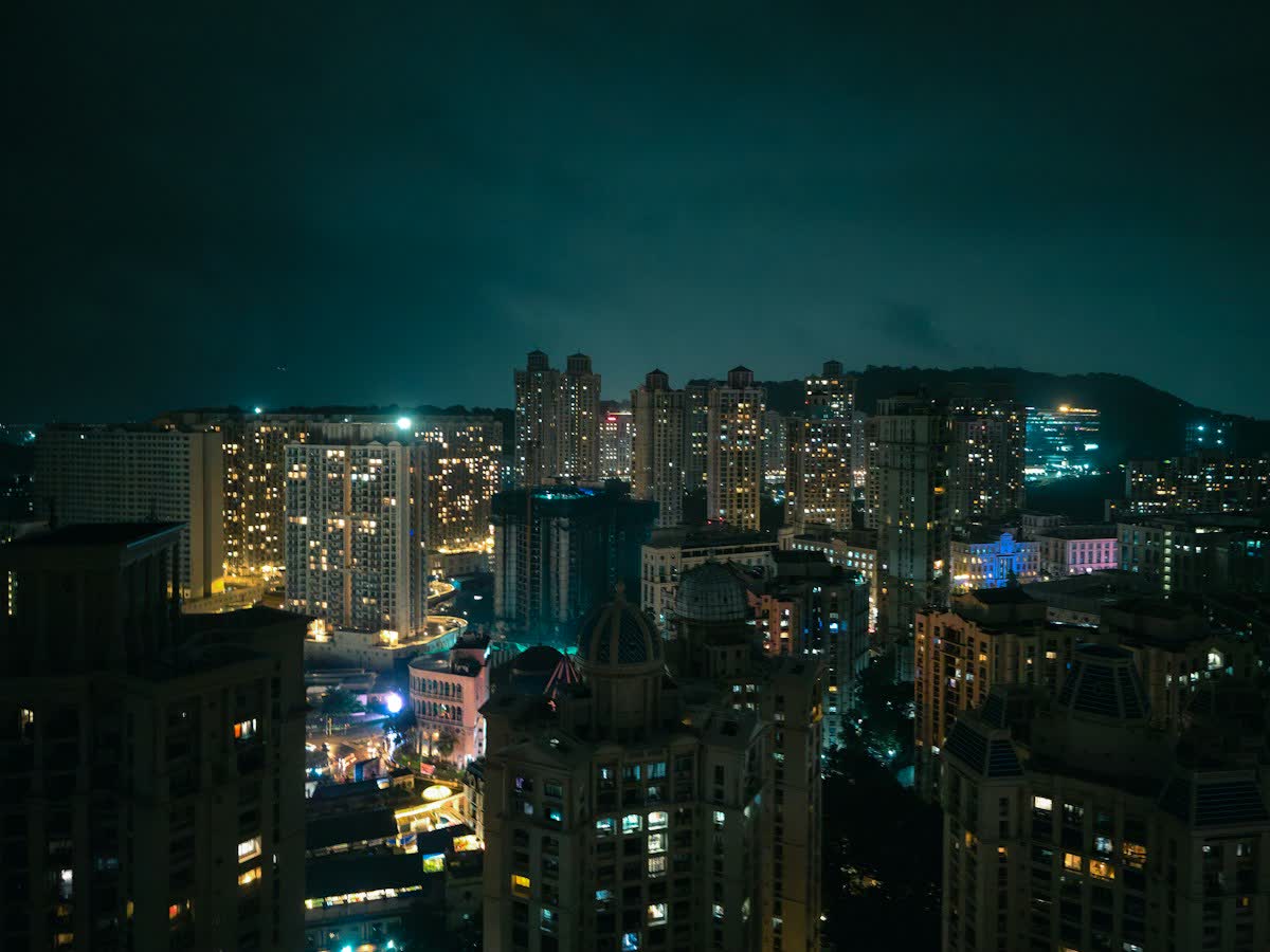 Project micro-site for a new tower launch